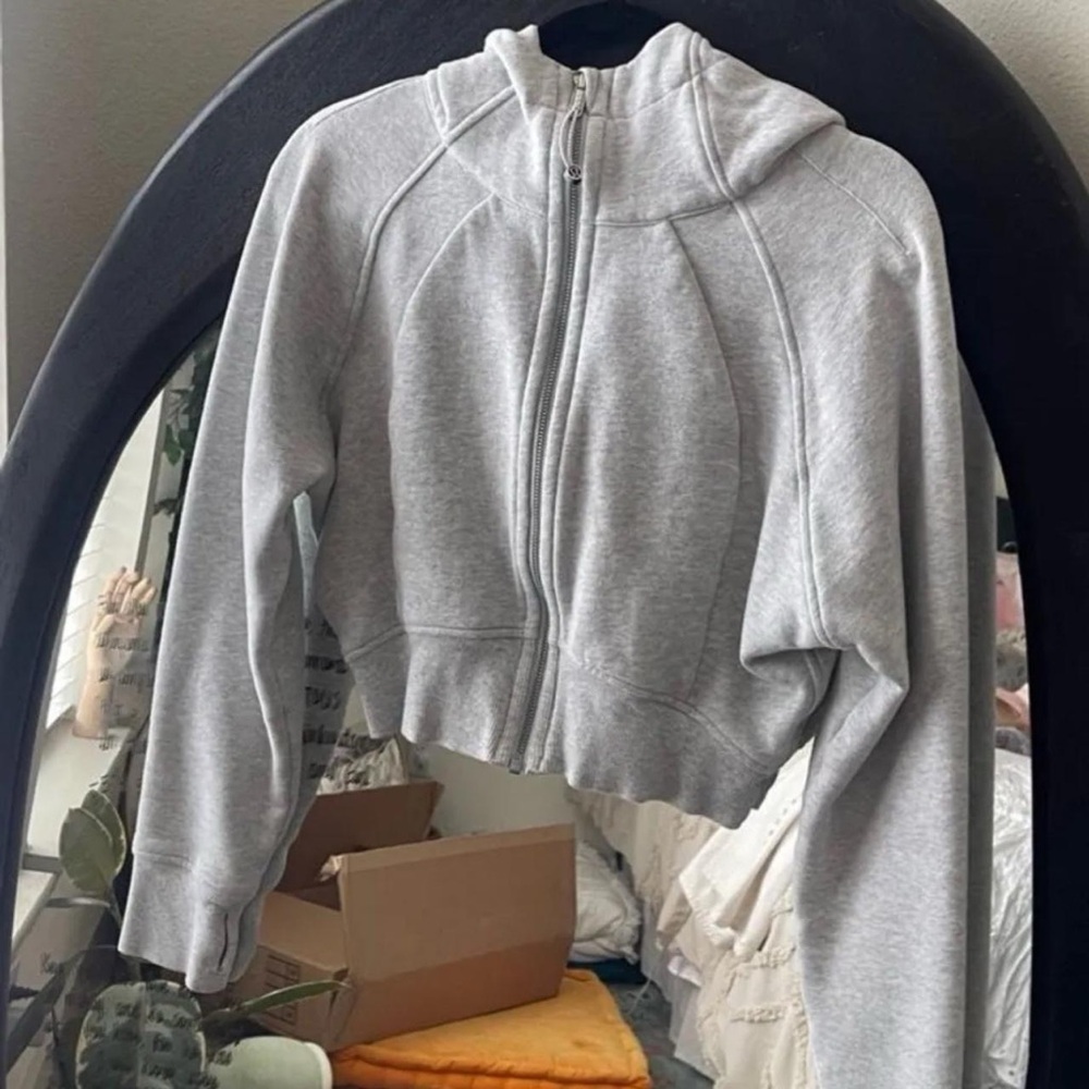 lululemon full zip cropped scuba sold.